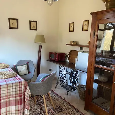 Alojamento de Acomodação e Pequeno-almoço Perros Hermanos Travedona